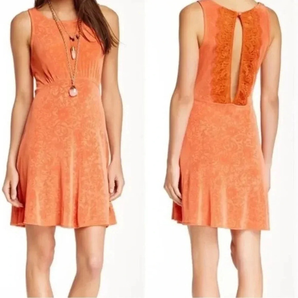 Free People Lady Jane Lace Open Back Stretch Knit Mini Dress Size Large - Picture 1 of 8